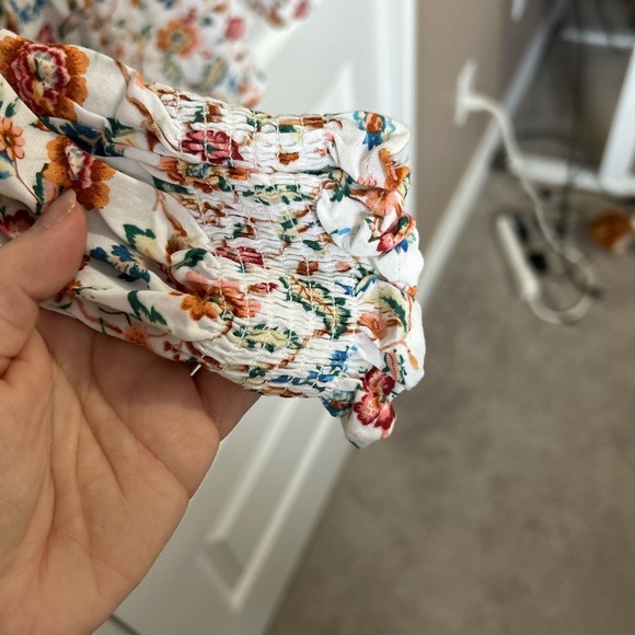 NWT Per Se Fall Floral Blouse - Picture 4 of 4